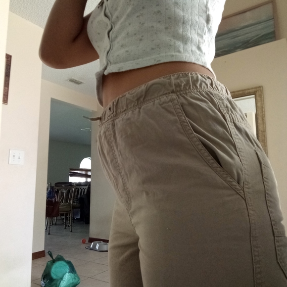 baggy pants khaki